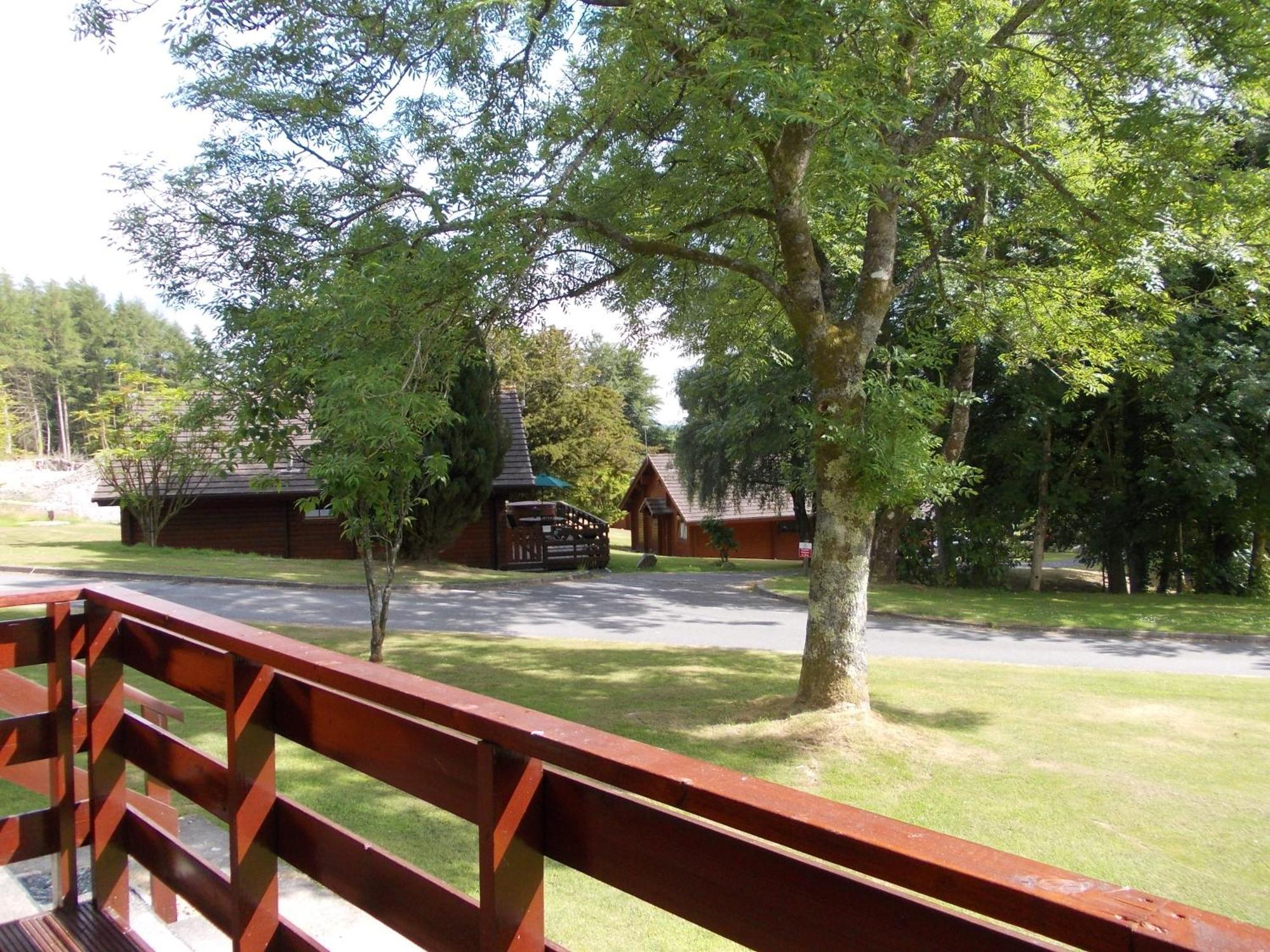 Chalet Bluebell 4 With Hot Tub Newton Stewart